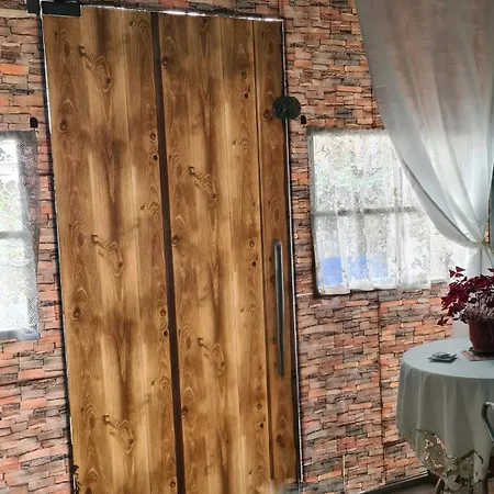 Garsoniere Leka Pogradec