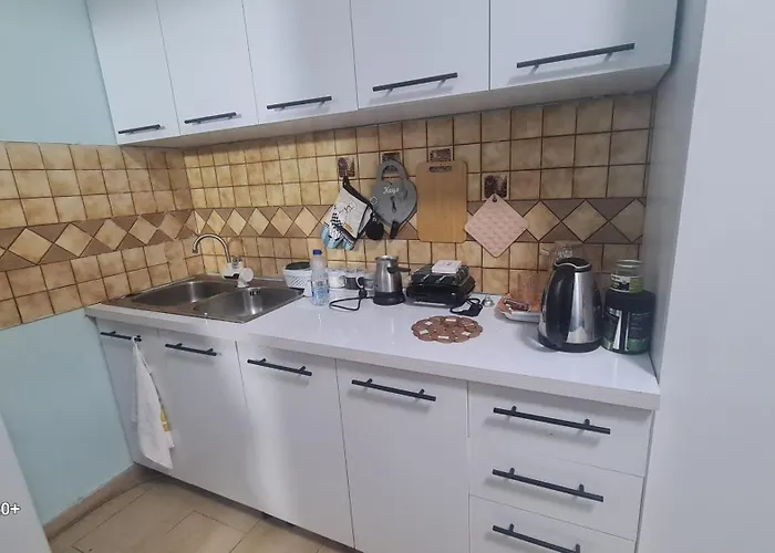 Affittacamere Garsoniere Leka *